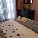 דירה Bora Albania Me Vetsherbim 24 Prane Liqenit *