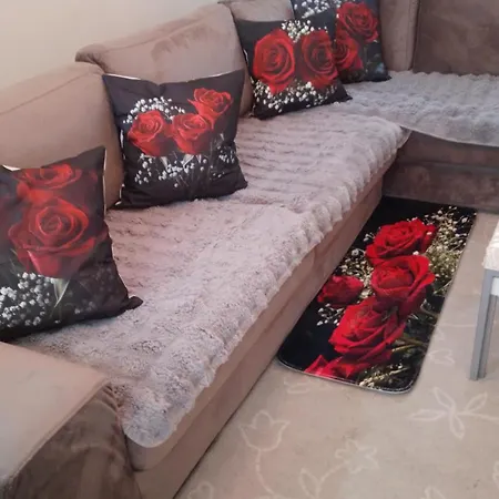 Bora Albania Me Vetsherbim 24 Prane Liqenit Apartmán *