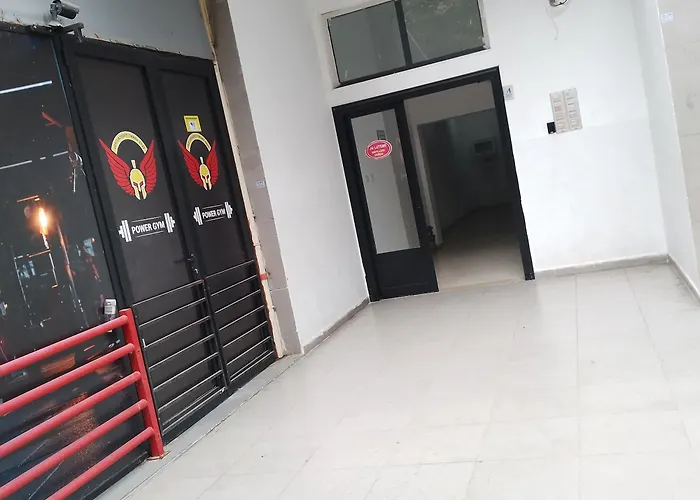Apartment Bora Albania Me Vetsherbim 24 Prane Liqenit